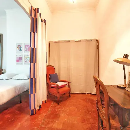Maison Carree - Hyper Centre -2ch Appartement *
