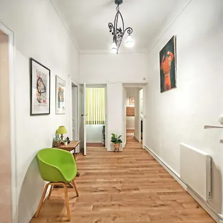 Maison Carree - Hyper Centre -2ch * Nîmes
